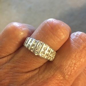 White gold diamond ring